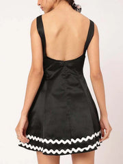 Sleeveless Backless Contrast Color Little Black Dress