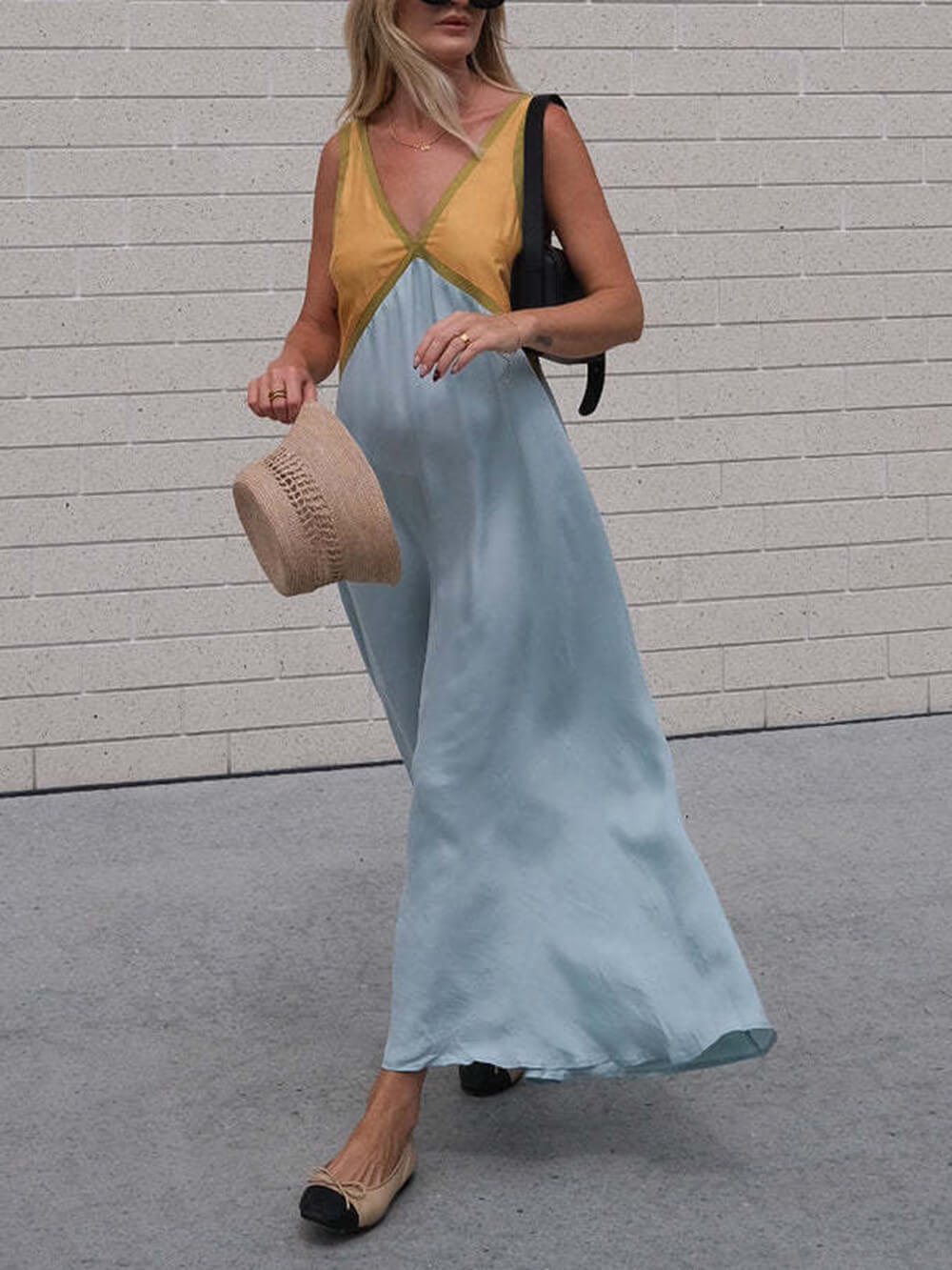Fashion V-Neck Sleeveless Colorblock Flared Dress