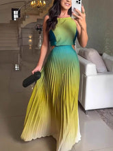 Sleeveless Pleated Backless Gradient Dress