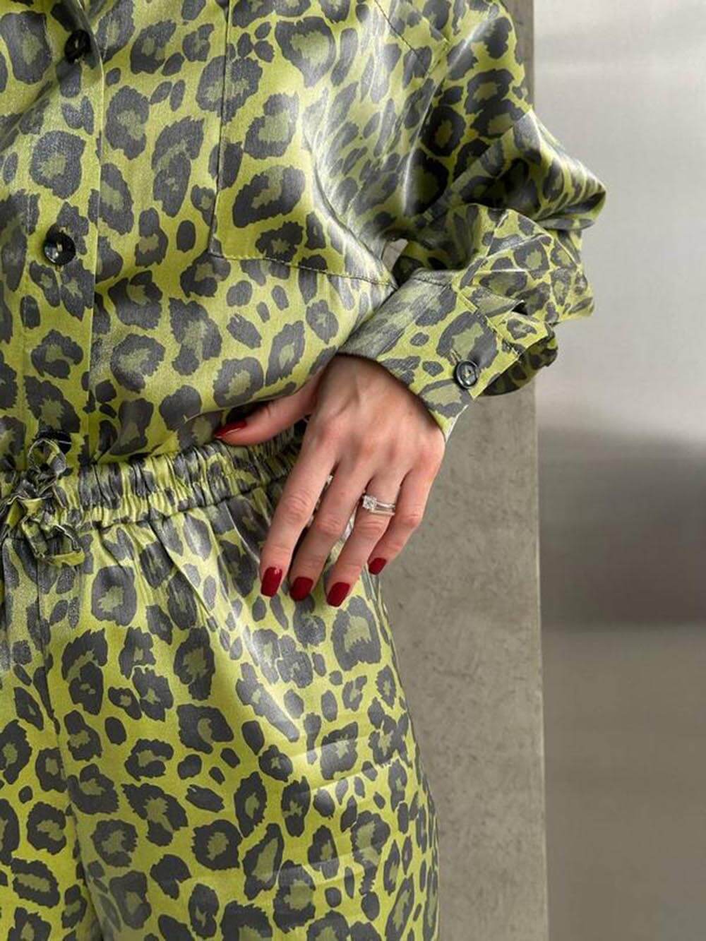 Elastic Waist Leopard Pants Set
