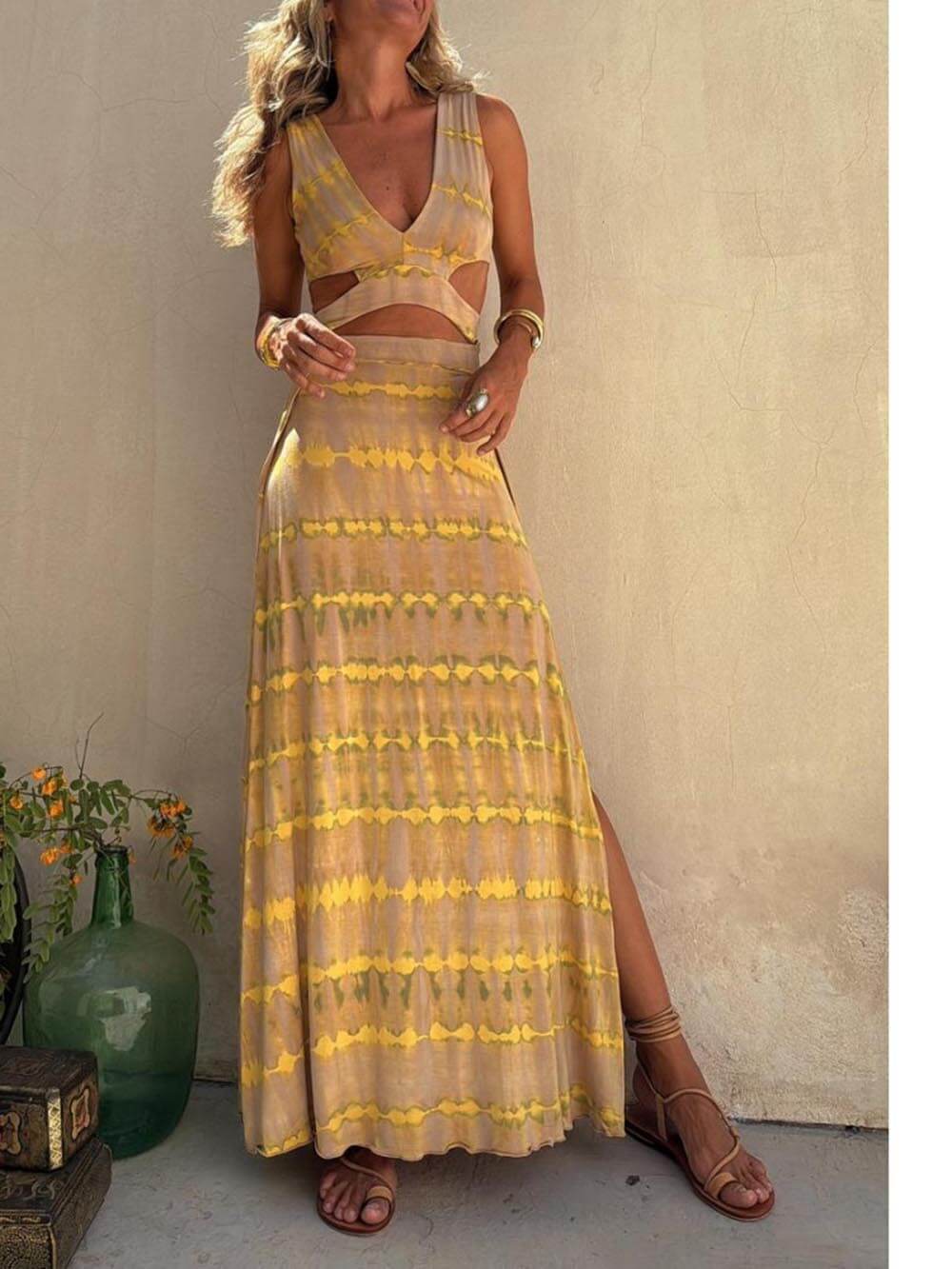 Floral V-Neck Waist Cutout Fitted Dress