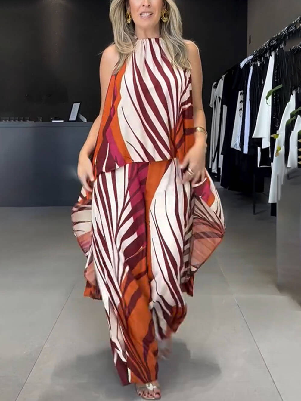 Placement Print Sleeveless Top Set