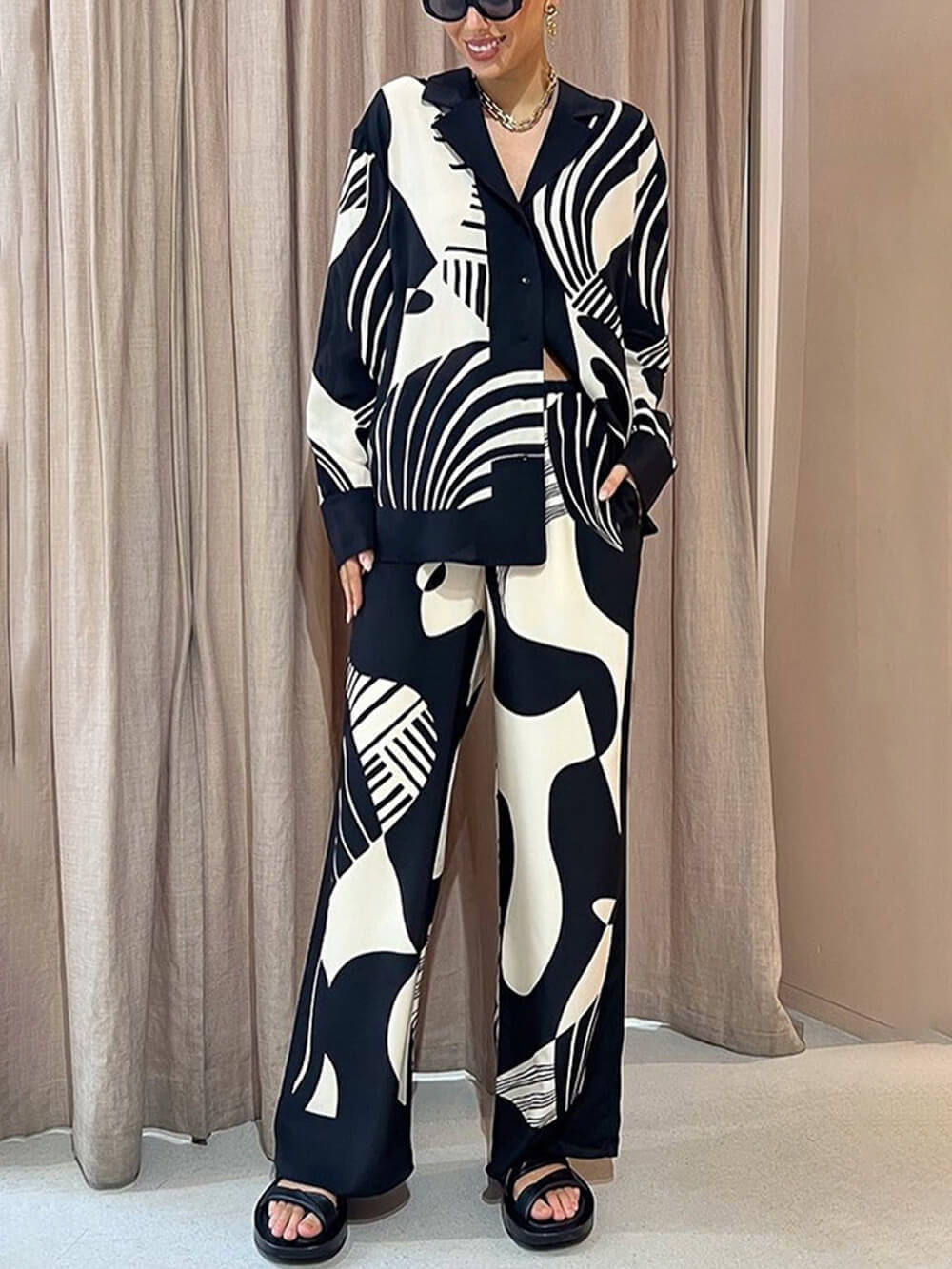 Graffiti Print Wide Leg Pants Set