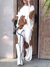 Retro Floral Batwing Sleeve Top