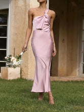 Elegant One-Shoulder Strapless Dress
