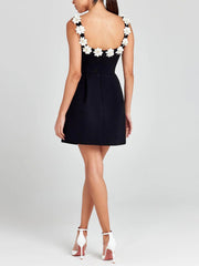 Elegant Beaded Floral Detail Pocket Dress