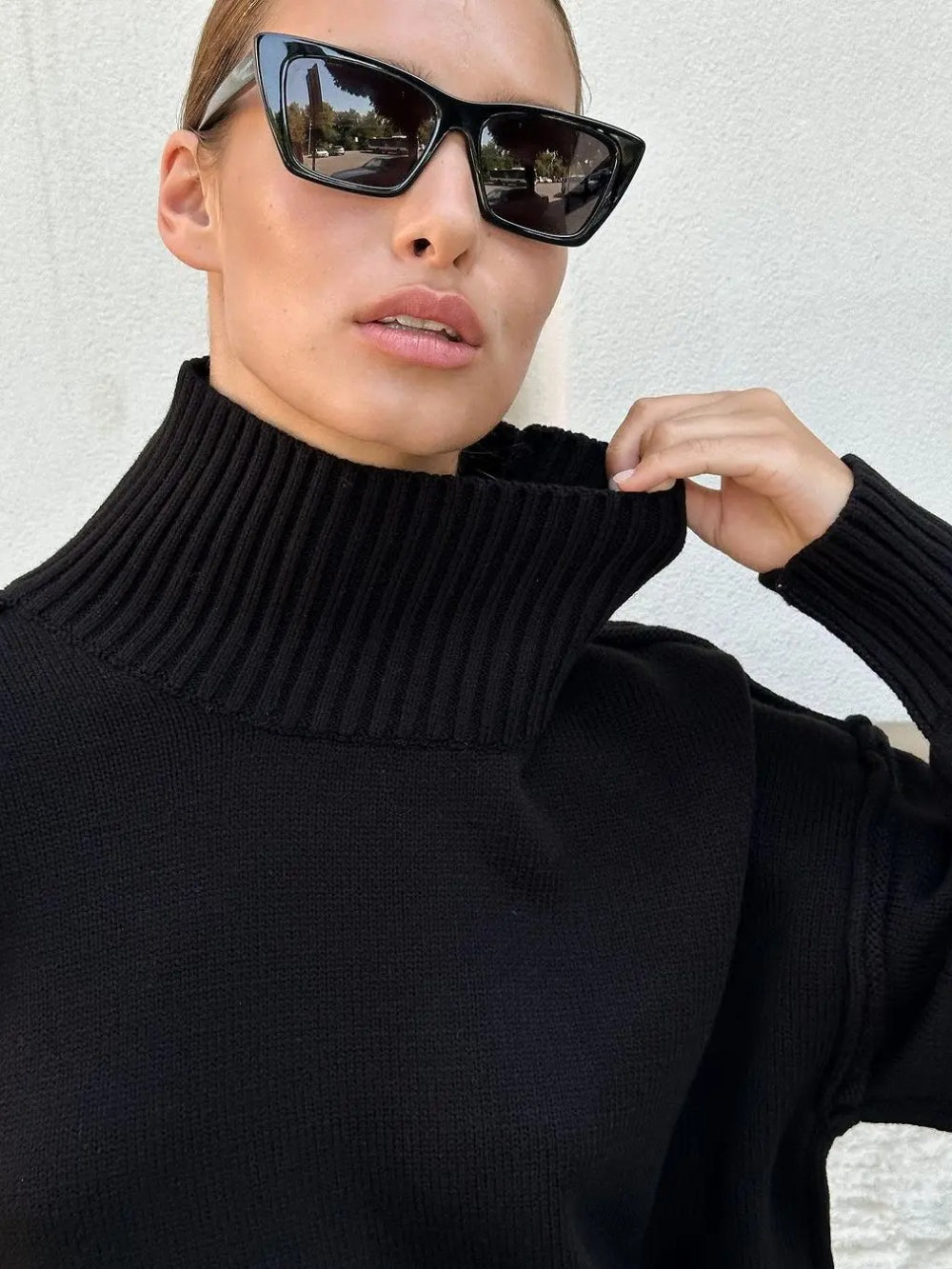 Bornladies Solid Turtleneck Sweater