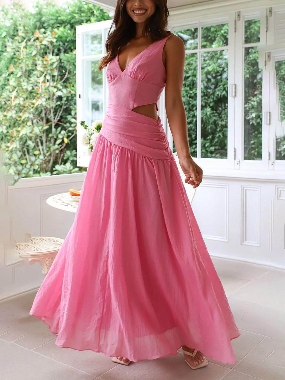 Backless Pleated V-Neck Splicing Maxi Dress
