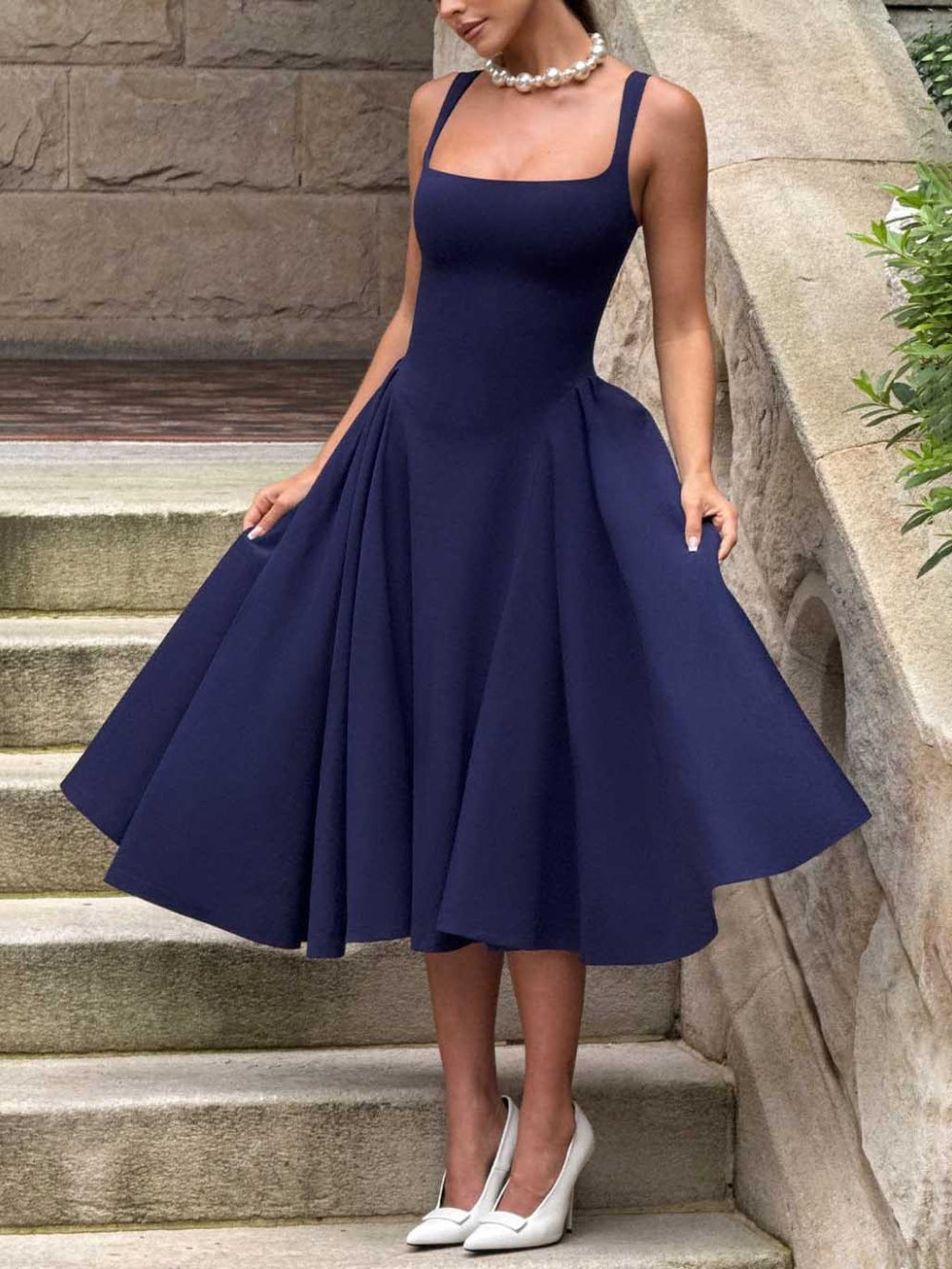Retro Square Neck Slim Elegant Midi Dress