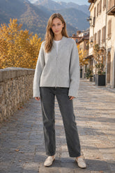Pleated Knit O Neck Zipper Cardigan