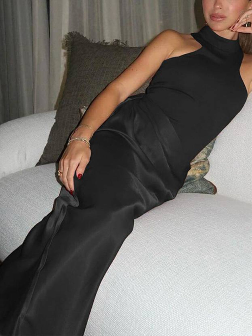 Sleeveless Bodycon Hollow Maxi Dress