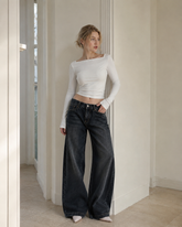 Edgy Relaxed Solid Laid-back Jeans