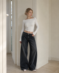 Edgy Relaxed Solid Laid-back Jeans
