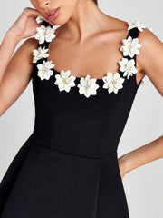 Elegant Beaded Floral Detail Pocket Dress