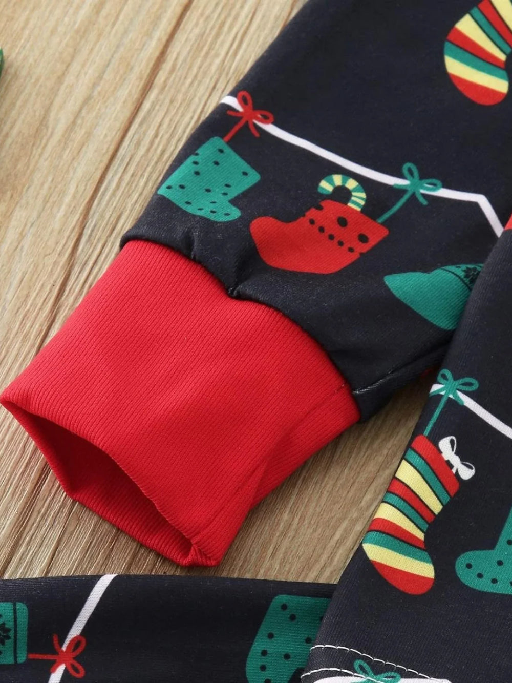 Christmas Light Matching Pajamas (with Pet's dog clothes)