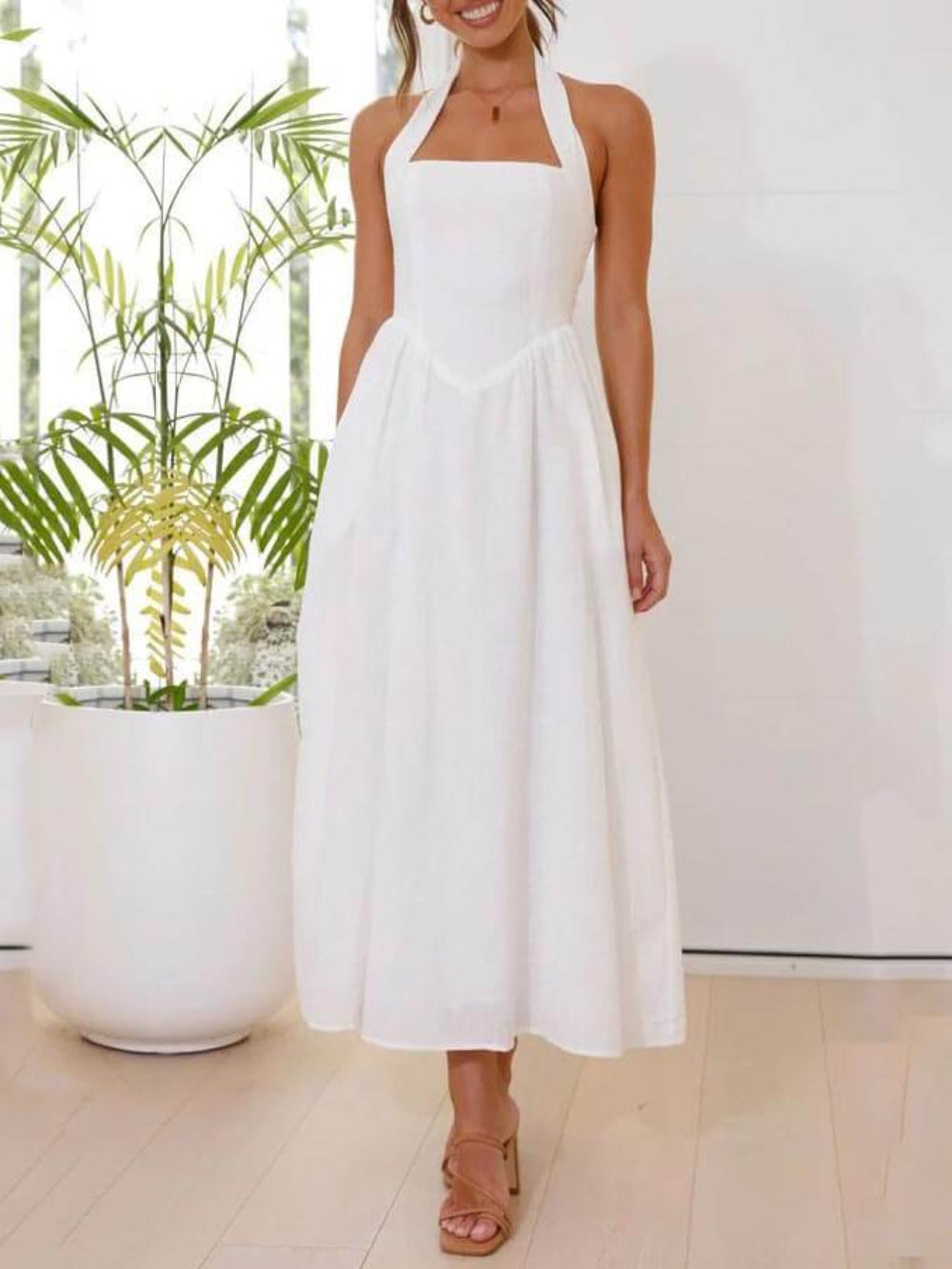 Chic Wide Strap Halter Backless Dress