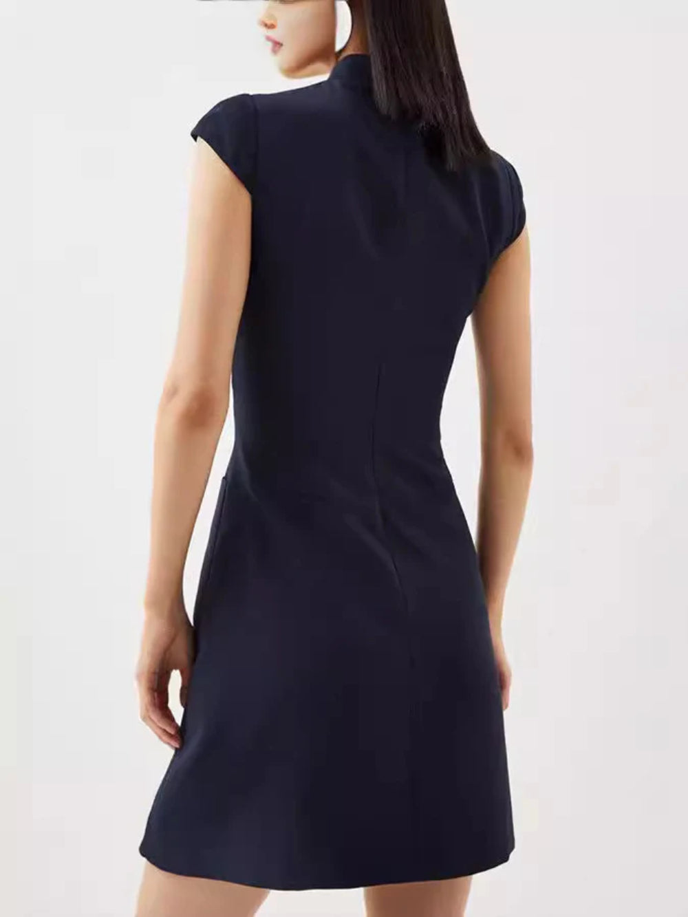 Sleeveless Round Neck Fitted Fringe Dress