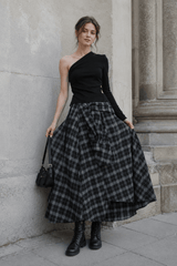 Asymmetrical Black White Plaid Slim-Fit Skirt