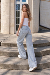 Low Rise Light Wash Wide Leg Jeans
