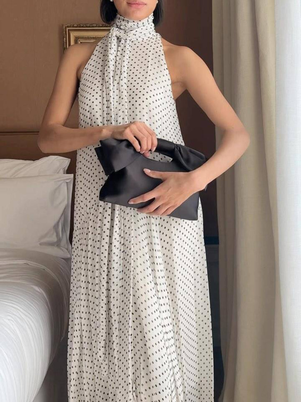 Sexy Sleeveless Polka Dot Halter Neck Dress