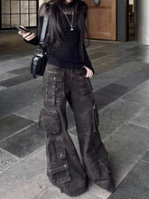 Baggy Multi-Pocket Cargo Jeans