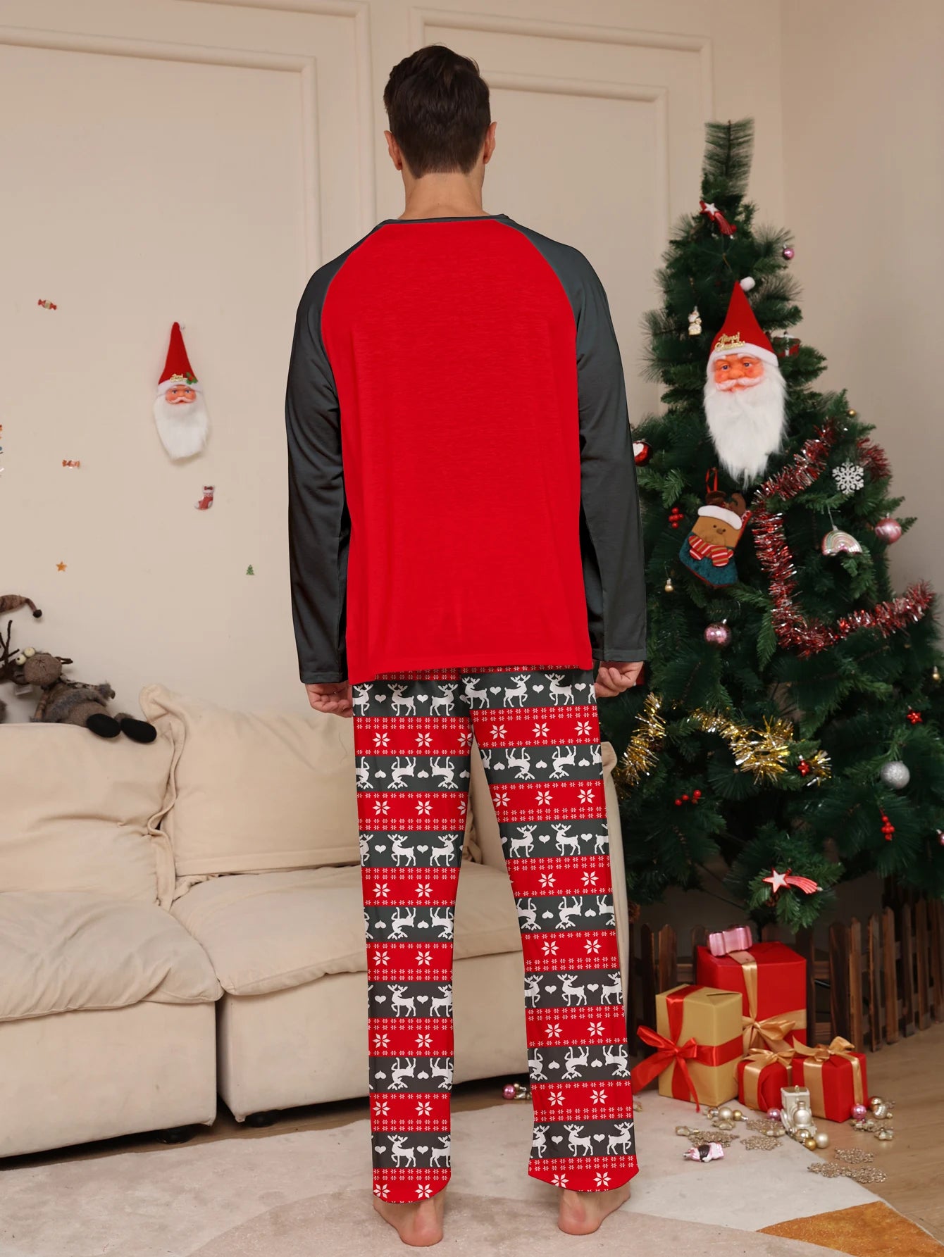 Reindeer Antlers "Merry Christmas" Print Pajama Set