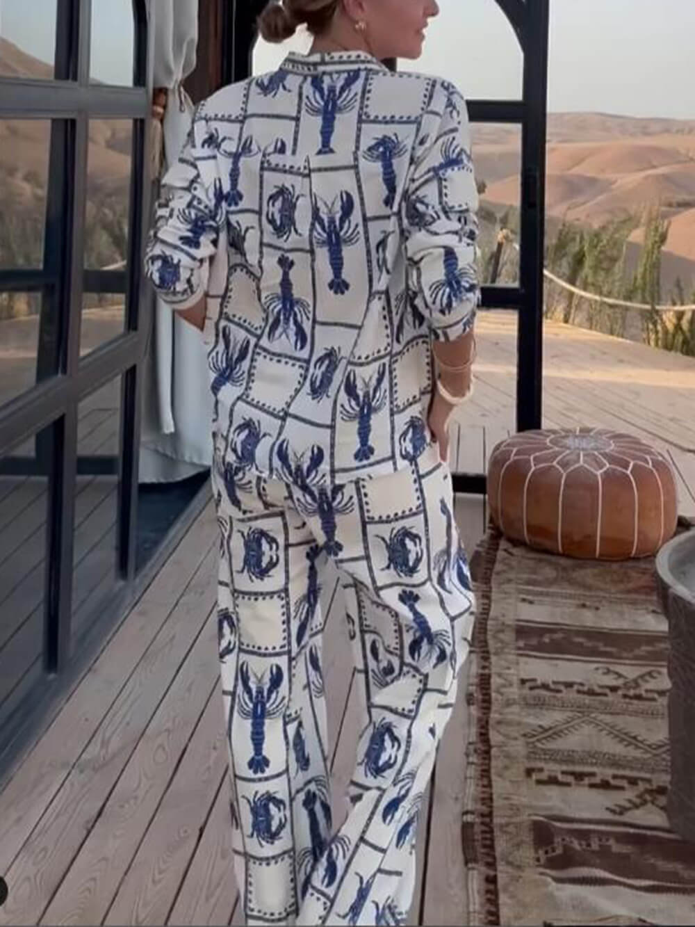 Elastic Waist Lobster Print Pants
