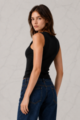 Round Neck Sleeveless Knit Top