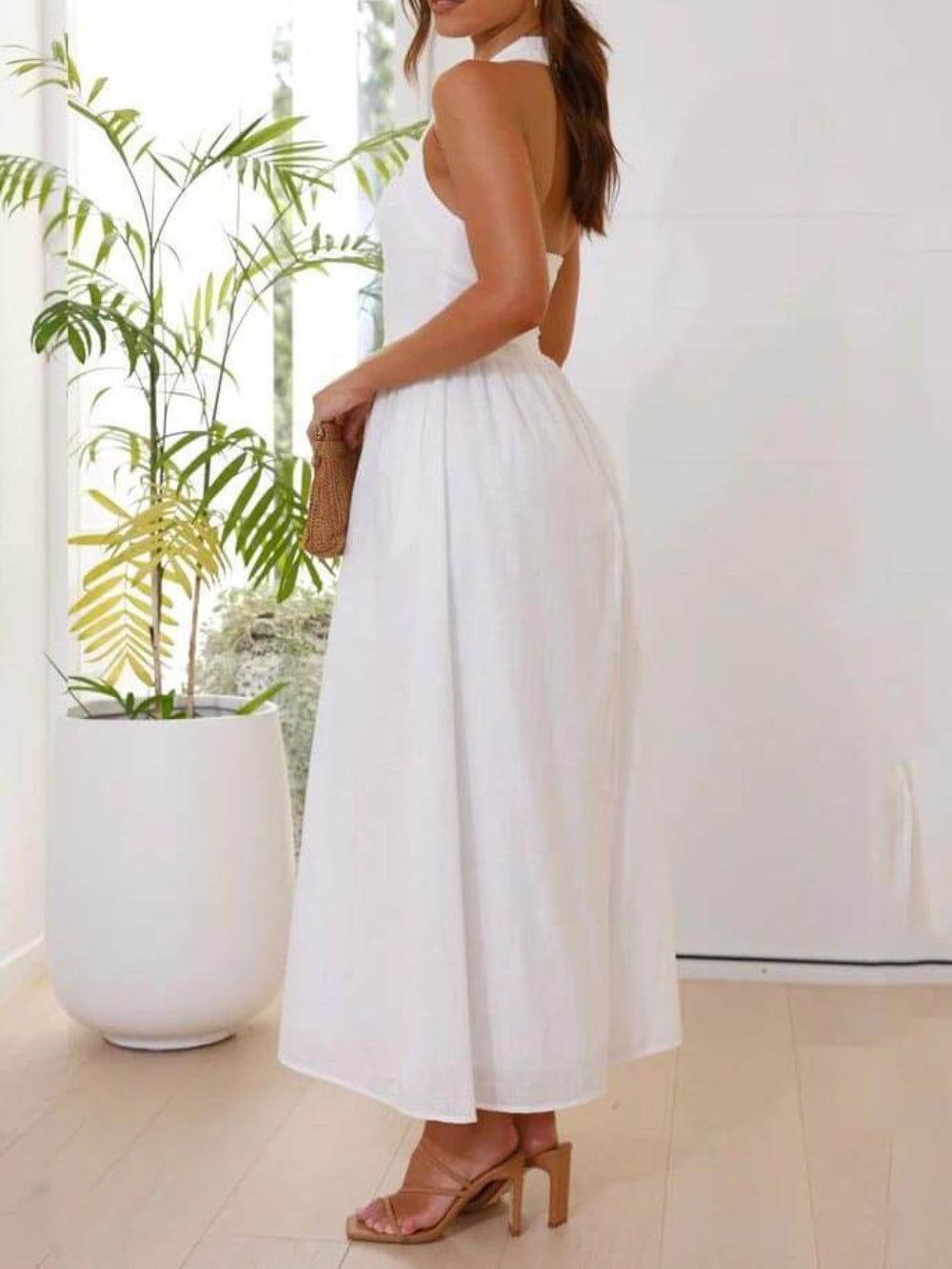 Chic Wide Strap Halter Backless Dress