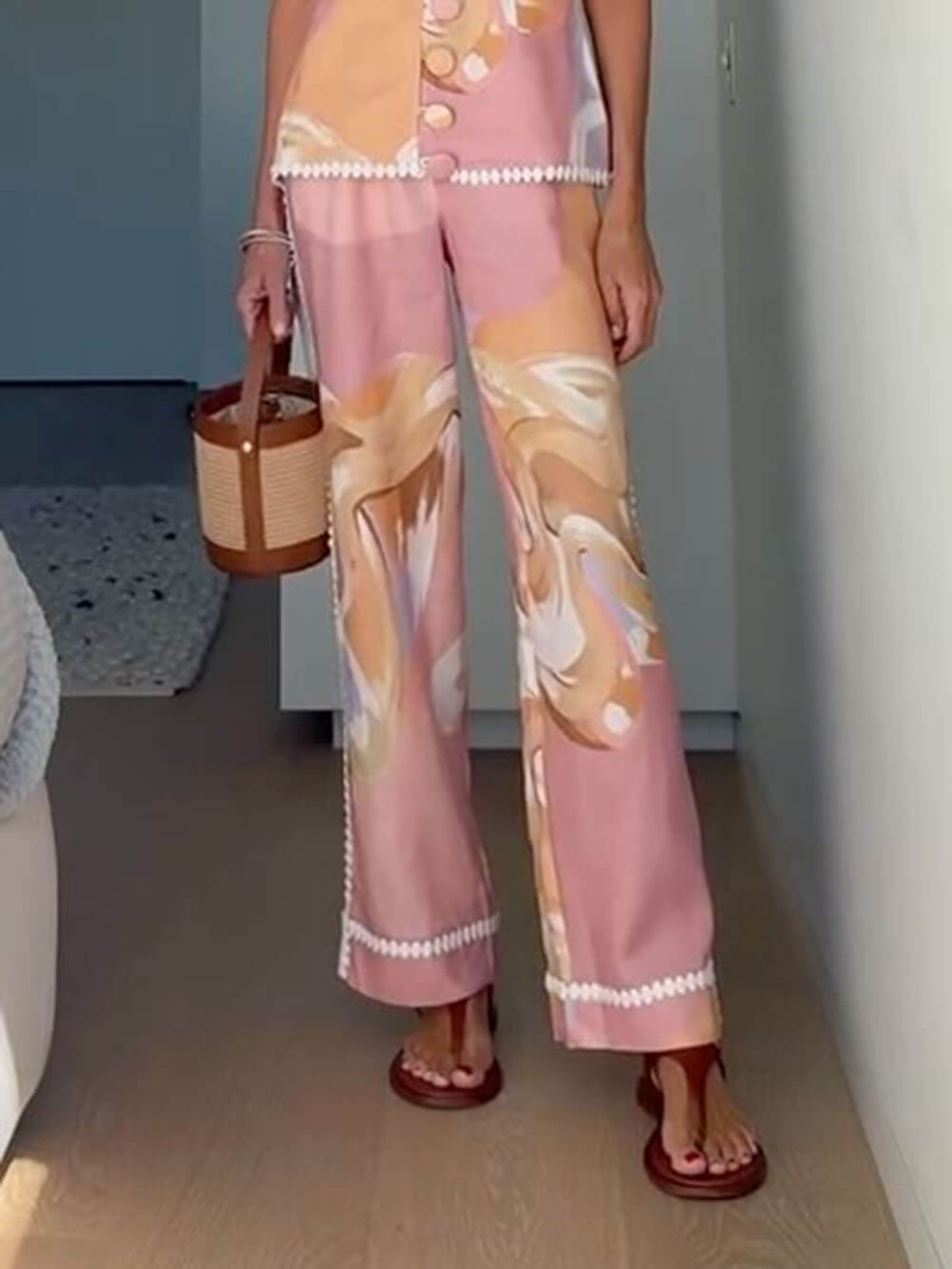 Linen Blend Floral Trim Pants