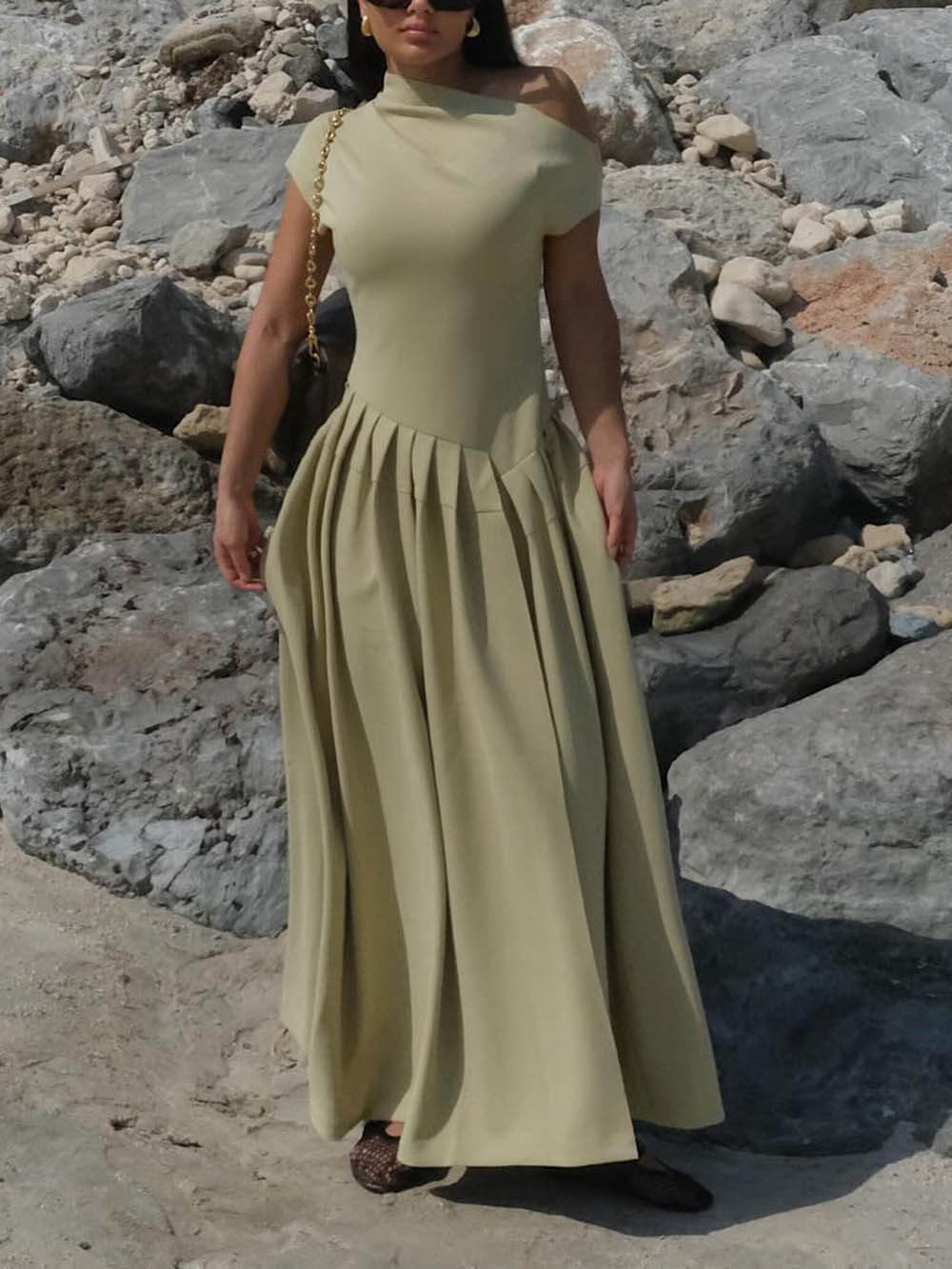 Elegant Fashionable High-Waist Dress