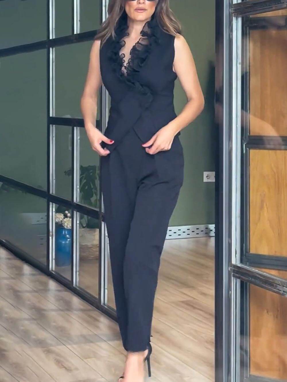 Lace Trim Sleeveless Vest Top