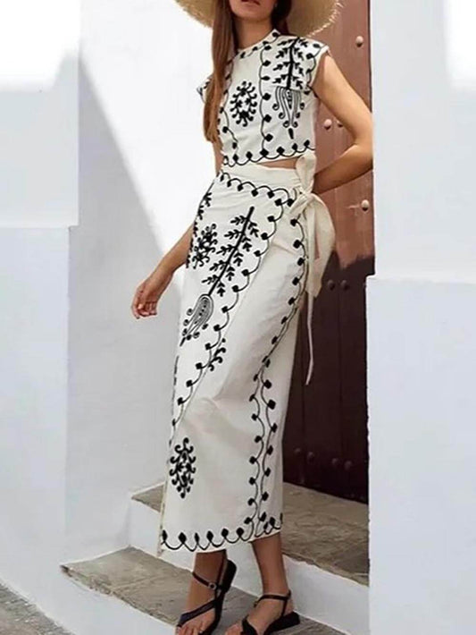 Tie Up Ethnic Crop Top with Midi Skirt