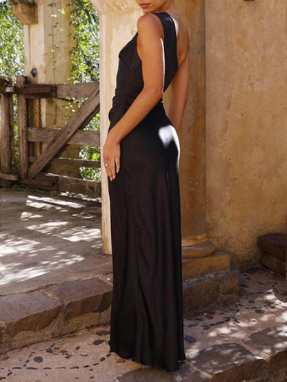 Elegant Fitted One-Shoulder Slit Satin Evening Gown