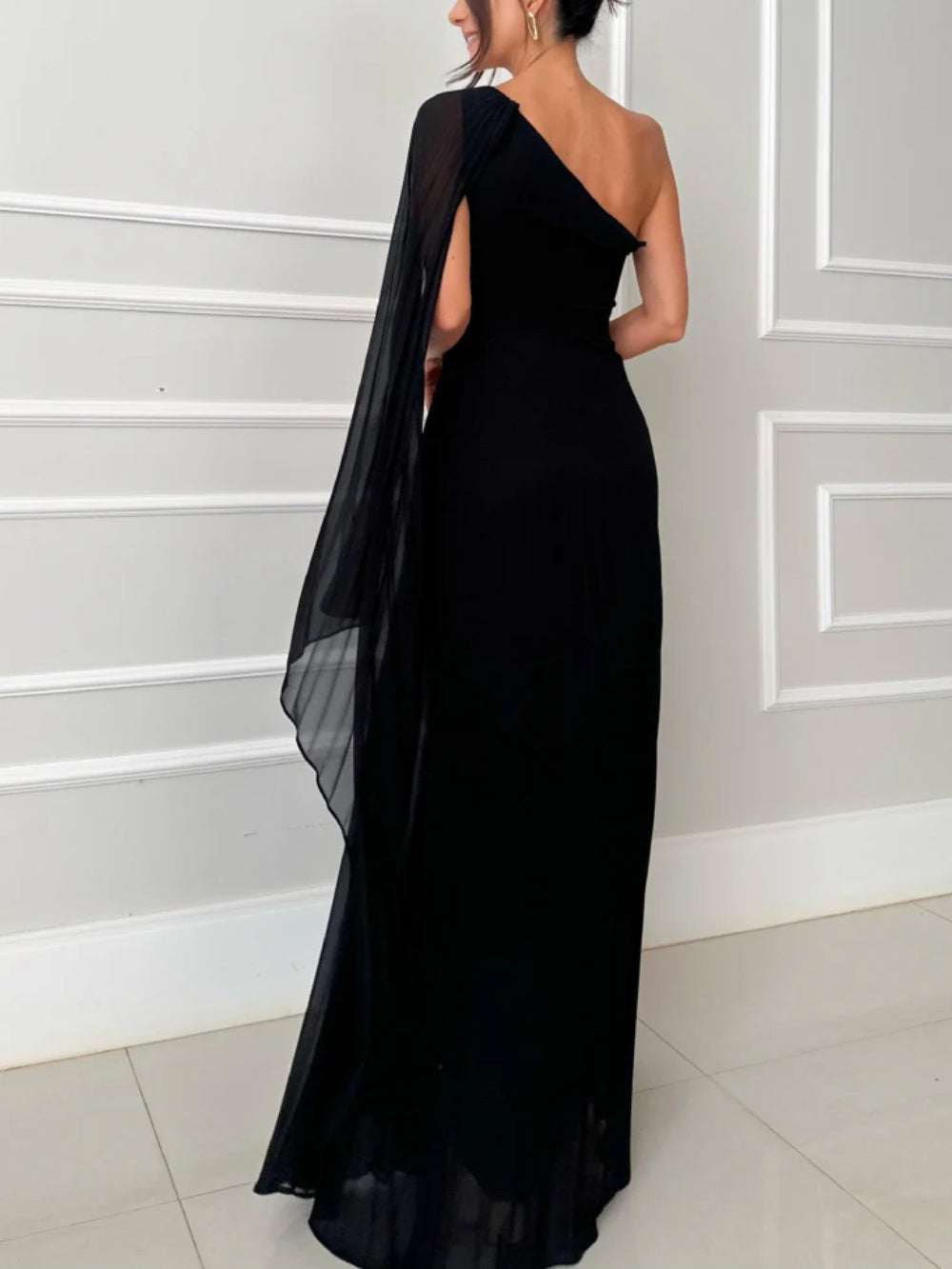 One-Shoulder Elegant Ruched Waist Dress