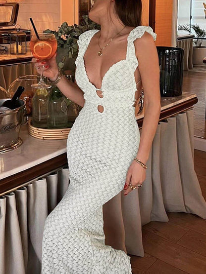 French-Inspired Slimming Backless Dress