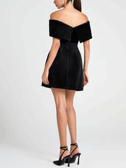 Elegant Off-Shoulder Fitted Dress