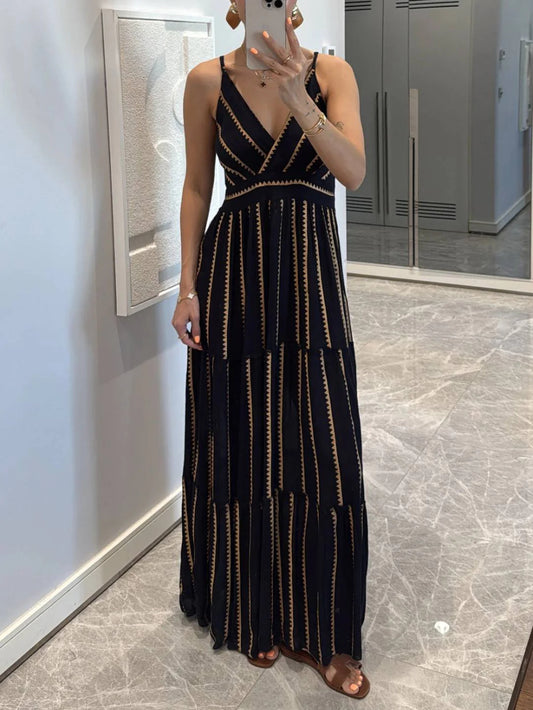 Floral V-Neck Pleated Flared Resort Maxi Dress