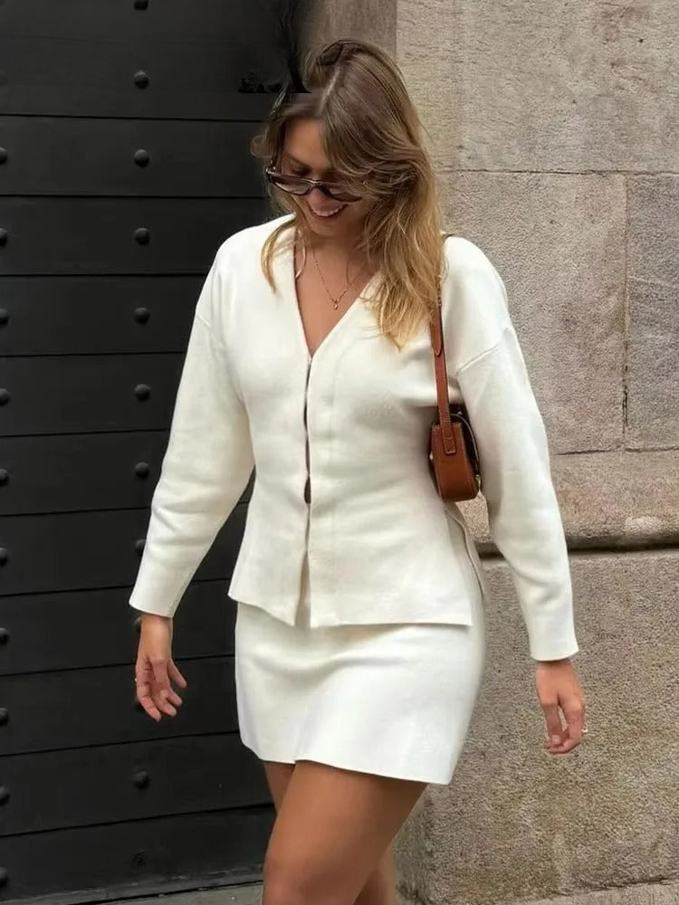 Burgundy V-Neck Slim Knit Cardigan