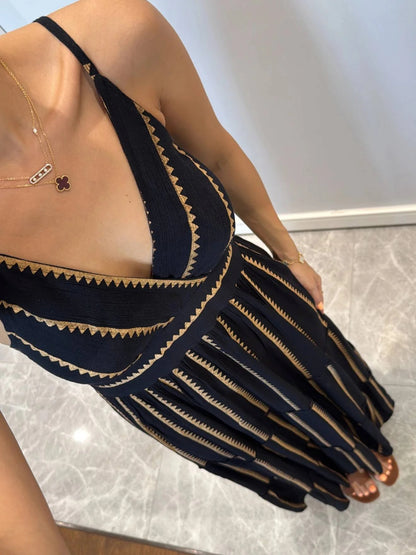 Floral V-Neck Pleated Flared Resort Maxi Dress