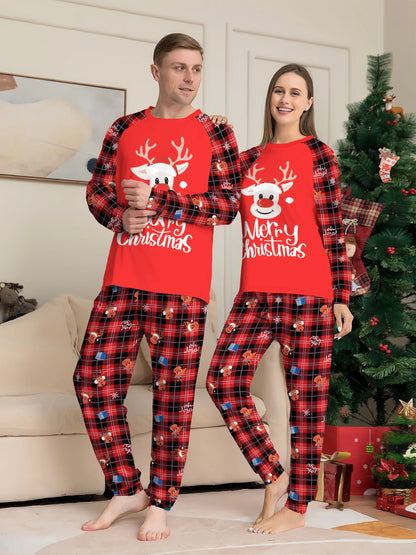 Reindeer "Merry Christmas" Print Pajama Set