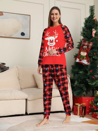 Reindeer "Merry Christmas" Print Pajama Set