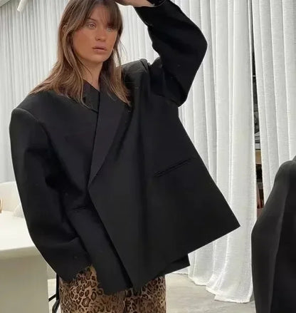 Hidden Buckle Side Slit Blazer