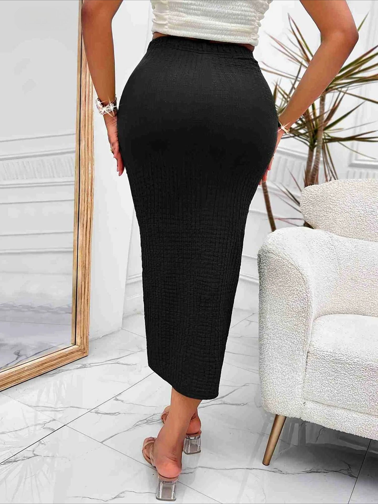 Black Knitted High Waist Midi Skirt