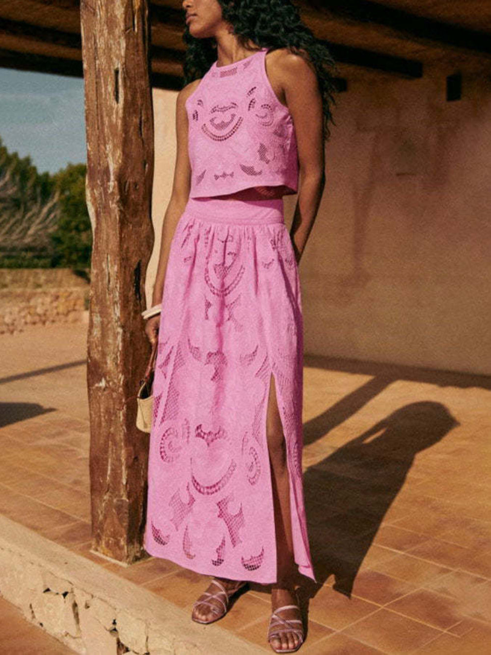 Hollow Lace Sleeveless Crop Top